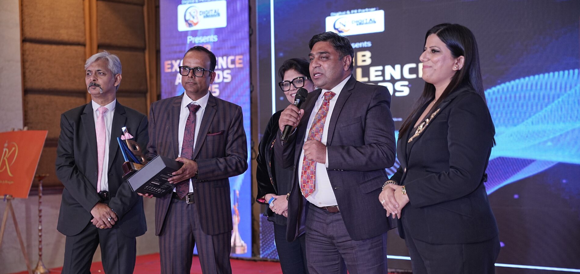 Guest Of Hounors (4)