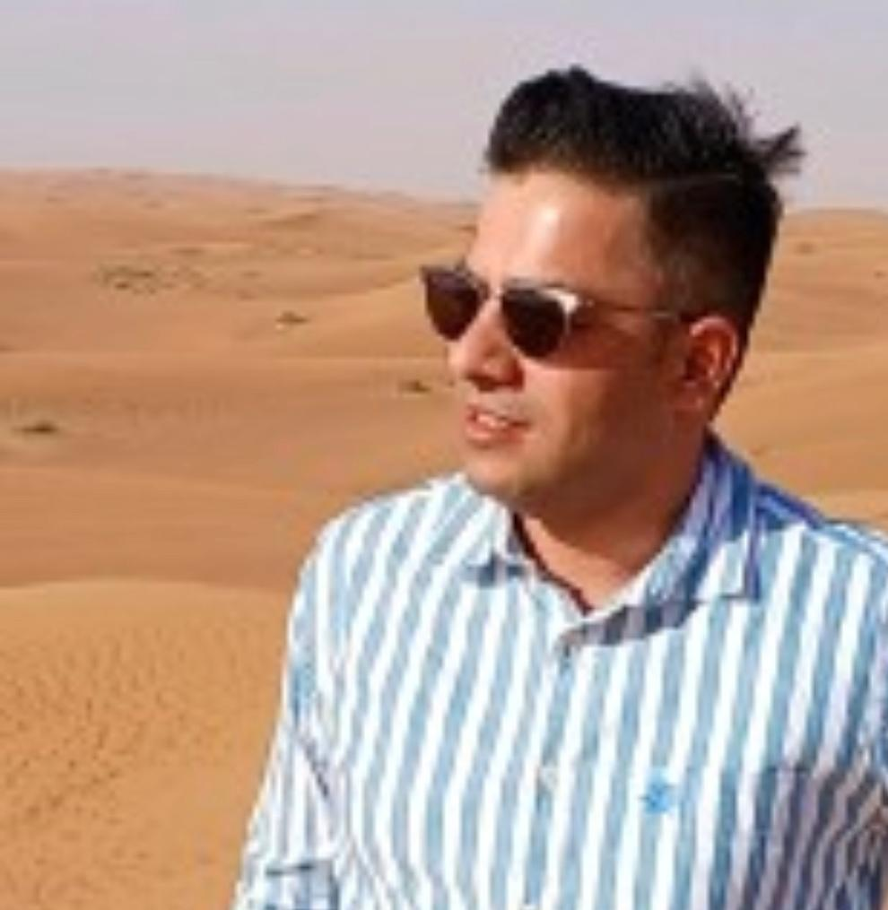 Dr. Vishu Bhasin